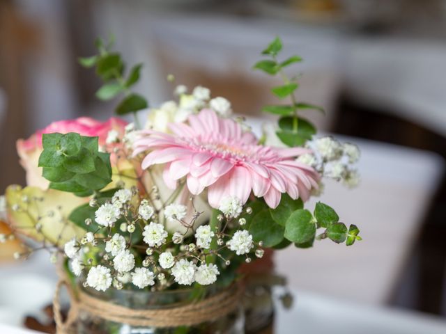 Le mariage de Maëva et Adrien à Huisseau-sur-Cosson, Loir-et-Cher 17