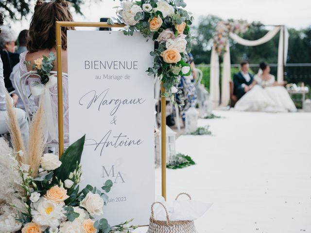 Le mariage de Antoine et Margaux à Saint-Jean-de Niost, Ain 86