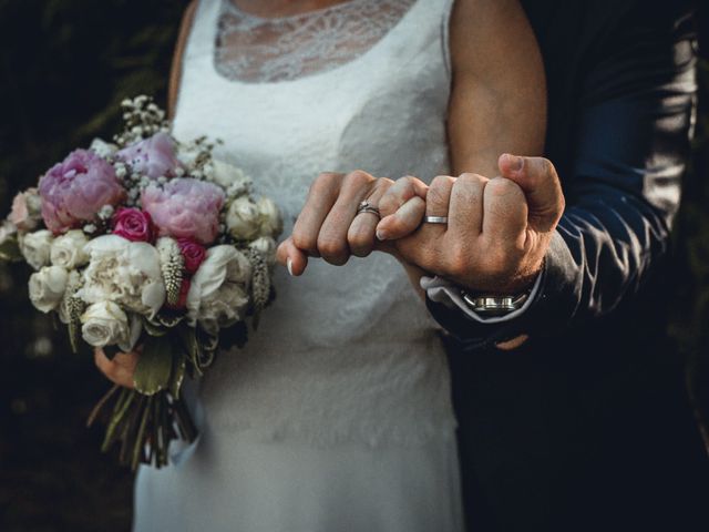 Le mariage de Alexandre et Isabelle à Saint-Gilles, Gard 19