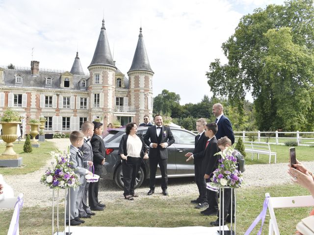 Le mariage de Franck et Emmanuelle à Fontenay-Trésigny, Seine-et-Marne 17