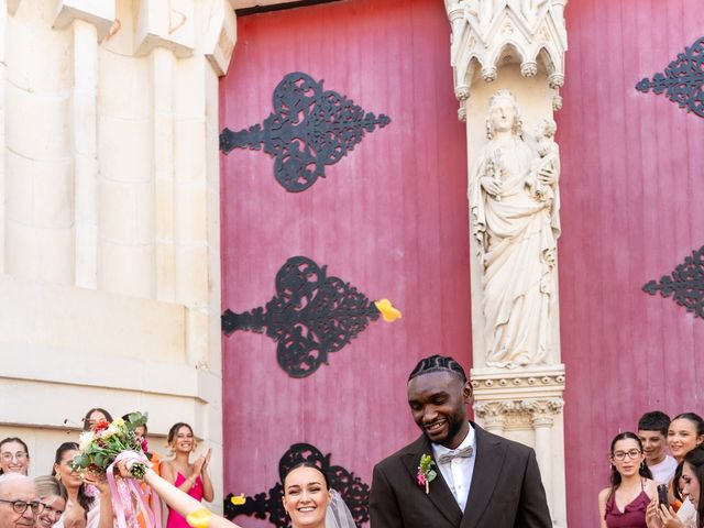 Le mariage de Junior et Victoria à Saint-Aubin-des-Ormeaux, Vendée 12