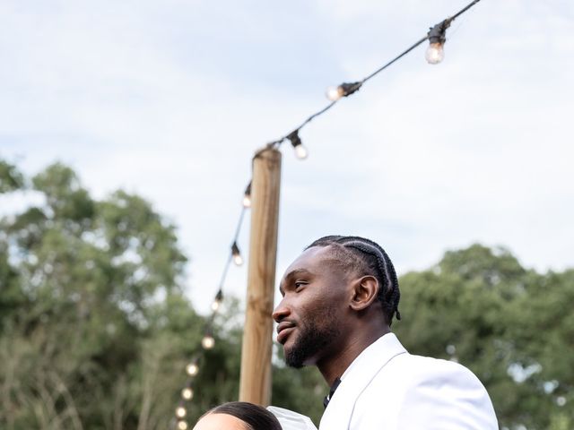 Le mariage de Junior et Victoria à Saint-Aubin-des-Ormeaux, Vendée 13