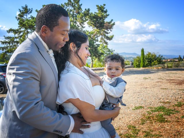 Le mariage de Gaston et Loreto à Feyzin, Rhône 3