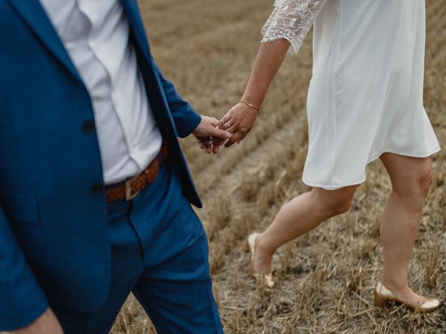 Le mariage de Julien et Ophélie à Savigny-lès-Beaune, Côte d&apos;Or 10