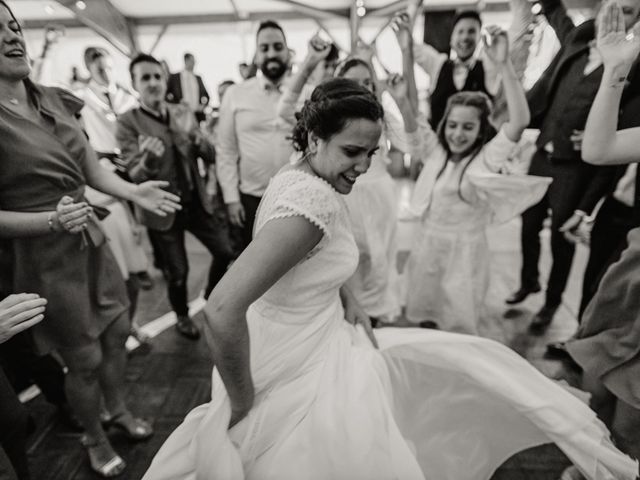 Le mariage de Julien et Ophélie à Savigny-lès-Beaune, Côte d&apos;Or 2