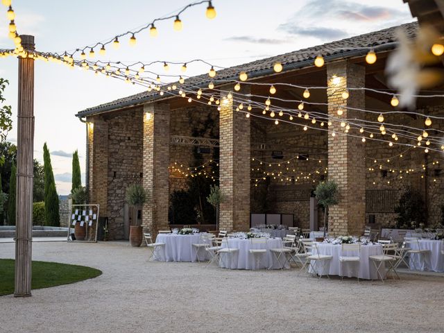 Le mariage de William et Anthony à Grignan, Drôme 54