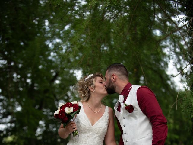 Le mariage de Morgan et Gwendoline  à Saulgé, Vienne 1