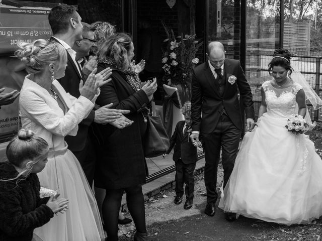 Le mariage de DIdier et Elodie à Hinges, Pas-de-Calais 32