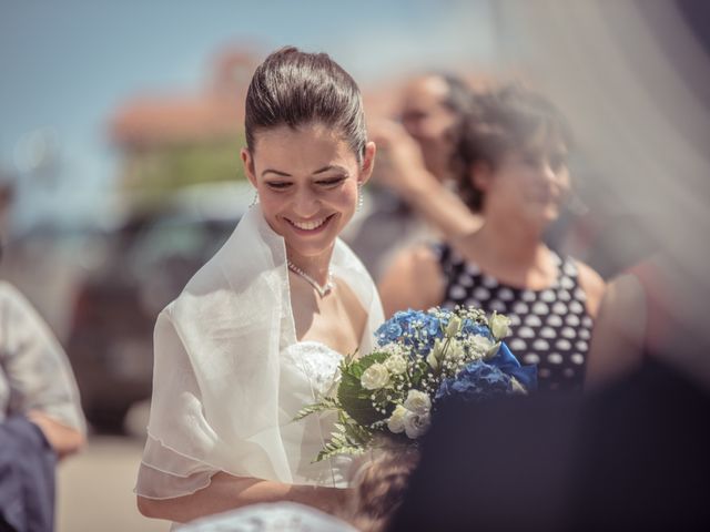 Le mariage de Adrien et Pauline à Roiffieux, Ardèche 10