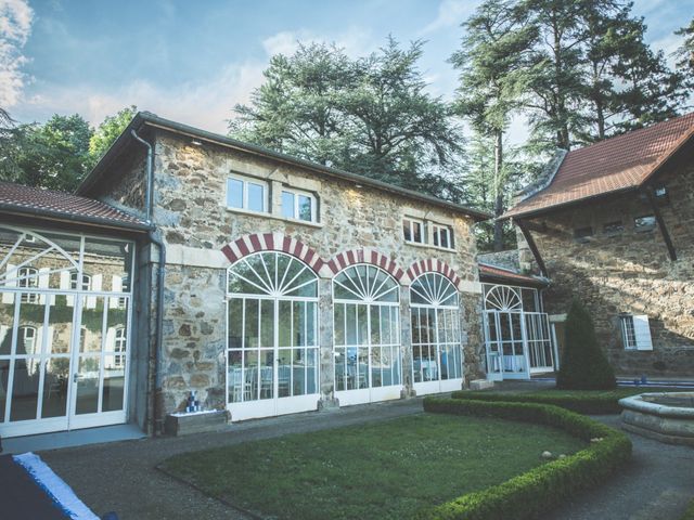 Le mariage de Adrien et Pauline à Roiffieux, Ardèche 24