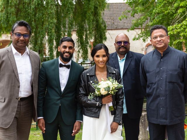 Le mariage de René et Justine à Coupvray, Seine-et-Marne 206