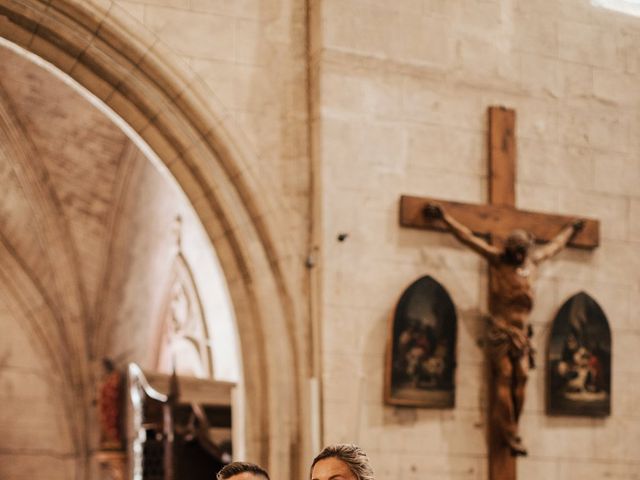 Le mariage de Adeline et Charles à Cubzac-les-Ponts, Gironde 21