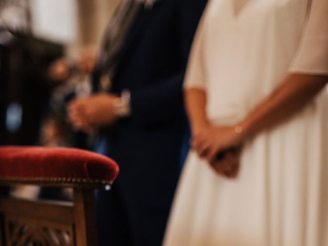 Le mariage de Adeline et Charles à Cubzac-les-Ponts, Gironde 29