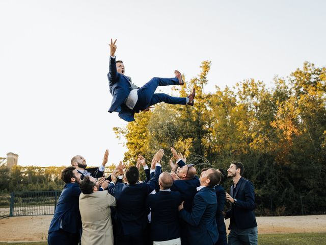 Le mariage de Adeline et Charles à Cubzac-les-Ponts, Gironde 45