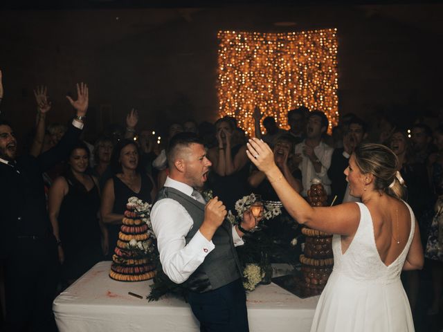 Le mariage de Adeline et Charles à Cubzac-les-Ponts, Gironde 56