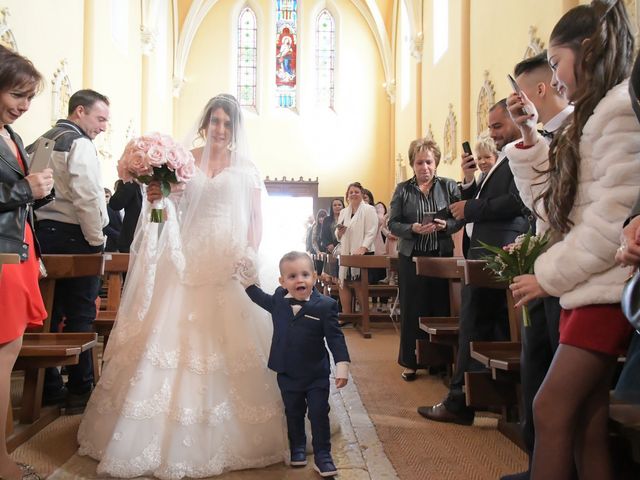 Le mariage de Eric et Pauline à Vezeronce, Isère 2