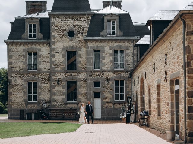 Le mariage de Johannes et Juliette à La Lucerne-d&apos;Outremer, Manche 76