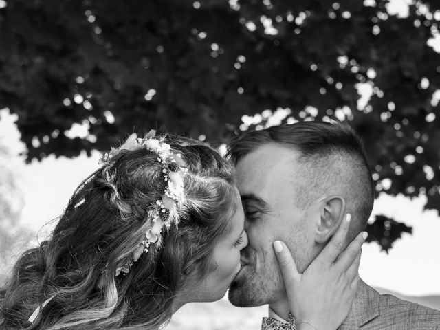 Le mariage de Kilian et Mathilde à Saint-Pierre-Roche, Puy-de-Dôme 8