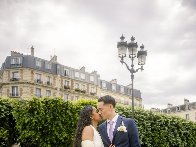 Le mariage de Adrien et Andi à Levallois-Perret, Hauts-de-Seine 10