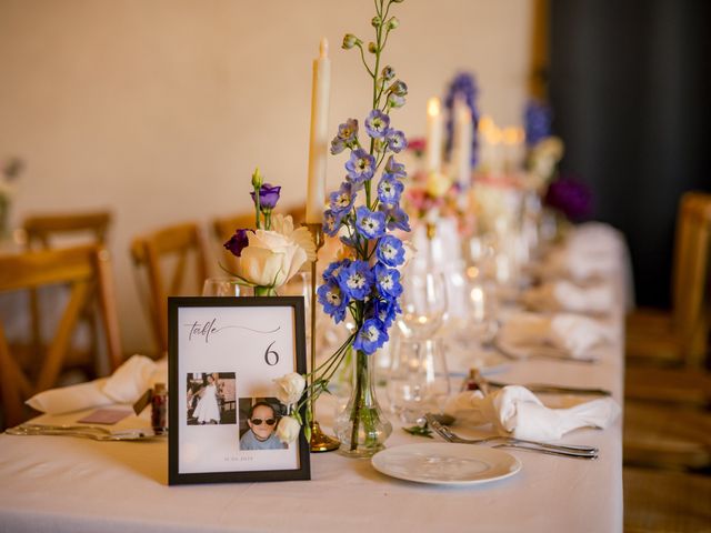 Le mariage de Adrien et Andi à Levallois-Perret, Hauts-de-Seine 32