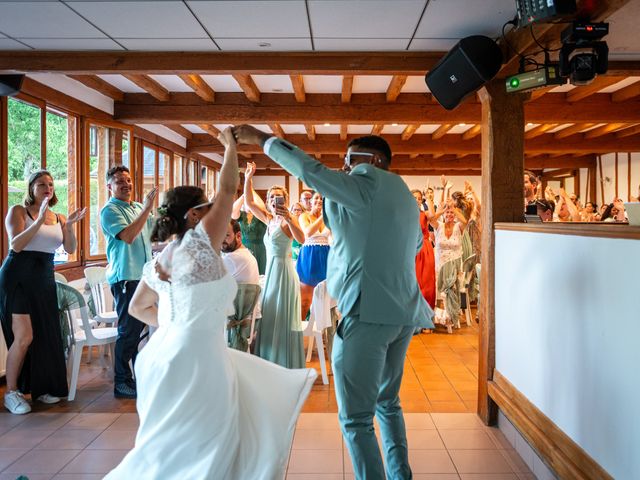 Le mariage de Steven et Charlène à Petit-Couronne, Seine-Maritime 23