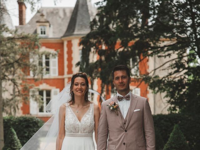 Le mariage de Thomas et Pauline à Moncé-en-Belin, Sarthe 18