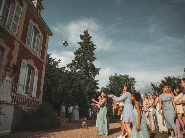Le mariage de Thomas et Pauline à Moncé-en-Belin, Sarthe 31
