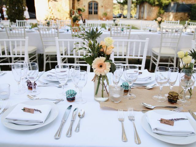 Le mariage de Arnaud et Ciara à Sarlat-la-Canéda, Dordogne 51