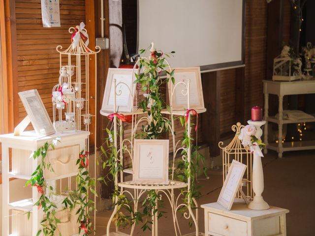 Le mariage de Emeric et Amandine à Ambronay, Ain 5