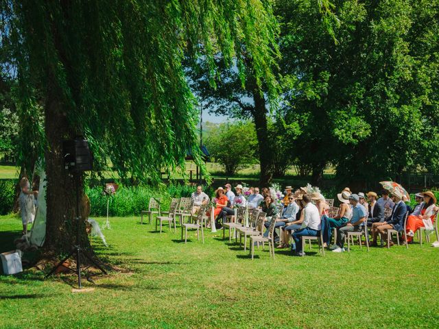 Le mariage de Emeric et Amandine à Ambronay, Ain 13