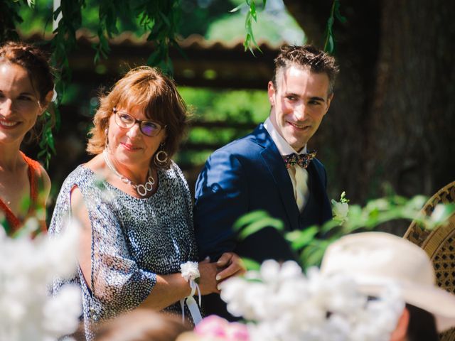 Le mariage de Emeric et Amandine à Ambronay, Ain 16