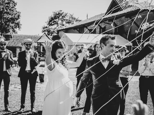 Le mariage de Emeric et Amandine à Ambronay, Ain 28