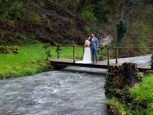 Le mariage de Yoann et Catherine à Jujurieux, Ain 13