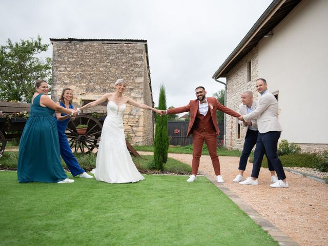 Le mariage de Serge et Elodie à Montbellet, Saône et Loire 19