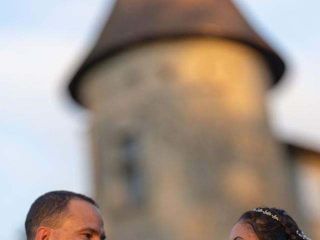 Le mariage de Samy et Sarah à Peyrins, Drôme 111