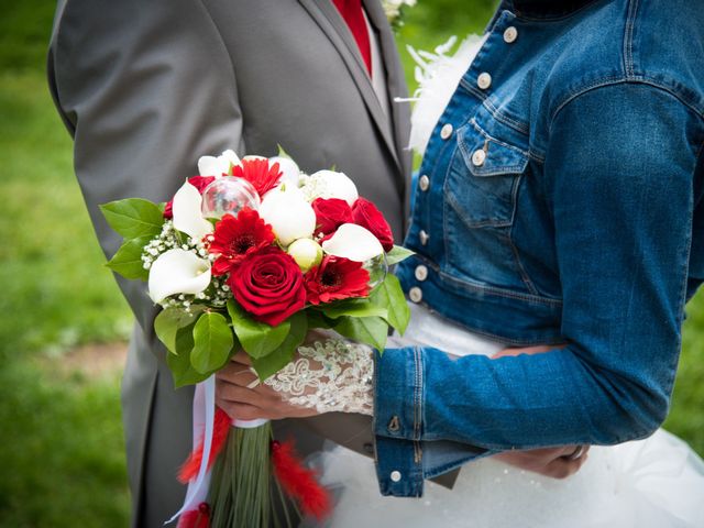 Le mariage de Mickaël et Gaëlle à Chaux-des-Crotenay, Jura 2