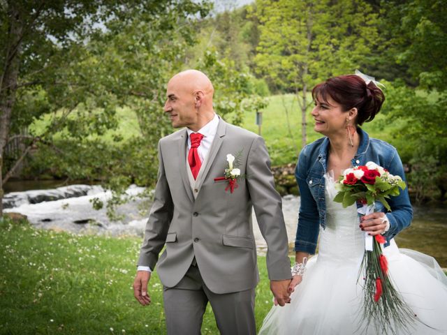 Le mariage de Mickaël et Gaëlle à Chaux-des-Crotenay, Jura 21