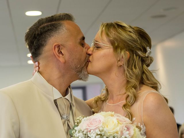 Le mariage de Nicolas et Aurélie à Hallennes-lez-Haubourdin, Nord 2