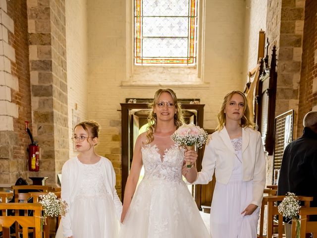 Le mariage de Nicolas et Aurélie à Hallennes-lez-Haubourdin, Nord 11