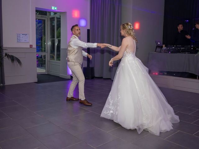 Le mariage de Nicolas et Aurélie à Hallennes-lez-Haubourdin, Nord 34