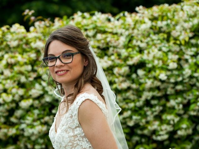 Le mariage de Julien et Elodie à Mérignac, Gironde 10
