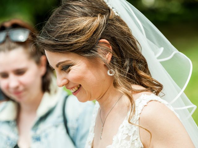 Le mariage de Julien et Elodie à Mérignac, Gironde 14