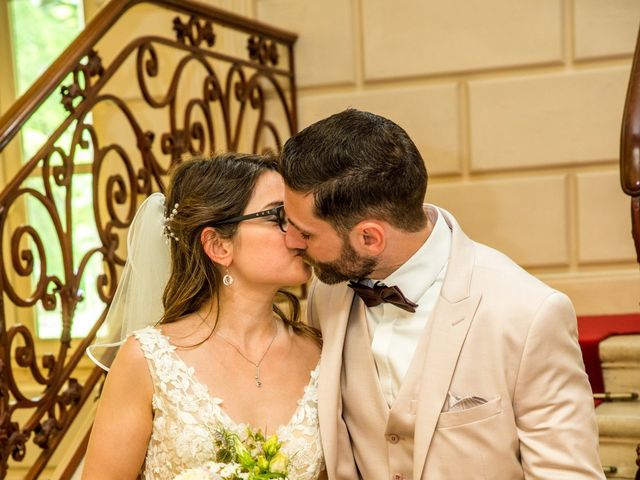 Le mariage de Julien et Elodie à Mérignac, Gironde 24