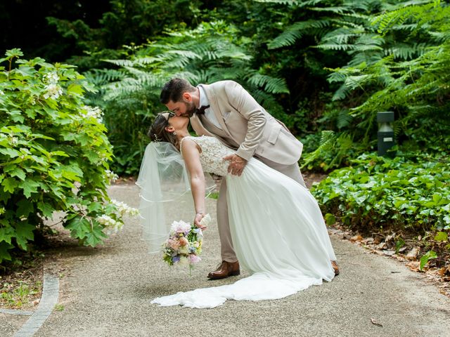Le mariage de Julien et Elodie à Mérignac, Gironde 33