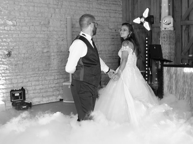 Le mariage de Luc et Cynthia à Chauray, Deux-Sèvres 43