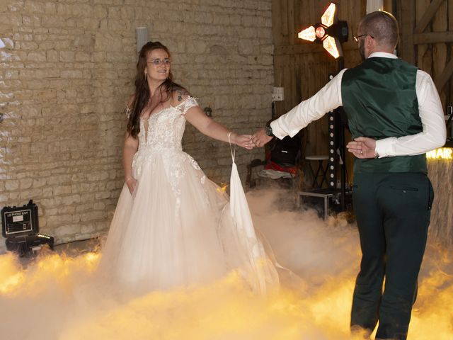Le mariage de Luc et Cynthia à Chauray, Deux-Sèvres 44