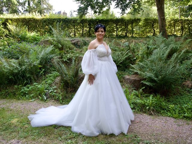 Le mariage de Stéphanie et Sébastien à Senonches, Eure-et-Loir 16