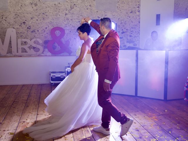 Le mariage de Stéphanie et Sébastien à Senonches, Eure-et-Loir 30