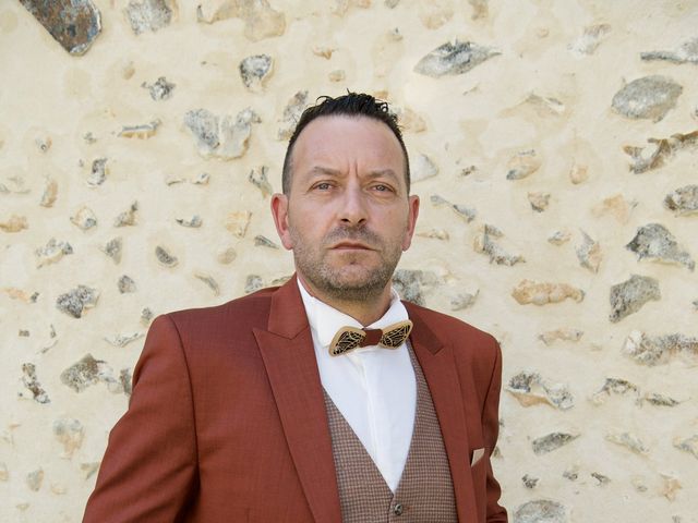 Le mariage de Stéphanie et Sébastien à Senonches, Eure-et-Loir 32
