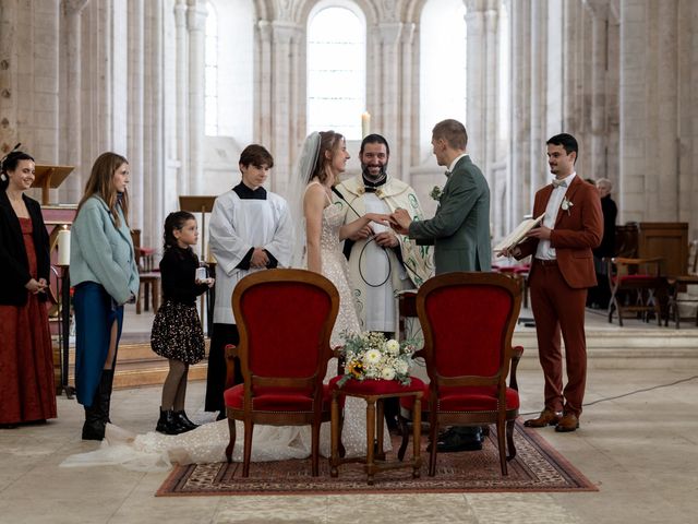 Le mariage de Théo et Raphaelle à Saint-Paër, Seine-Maritime 24